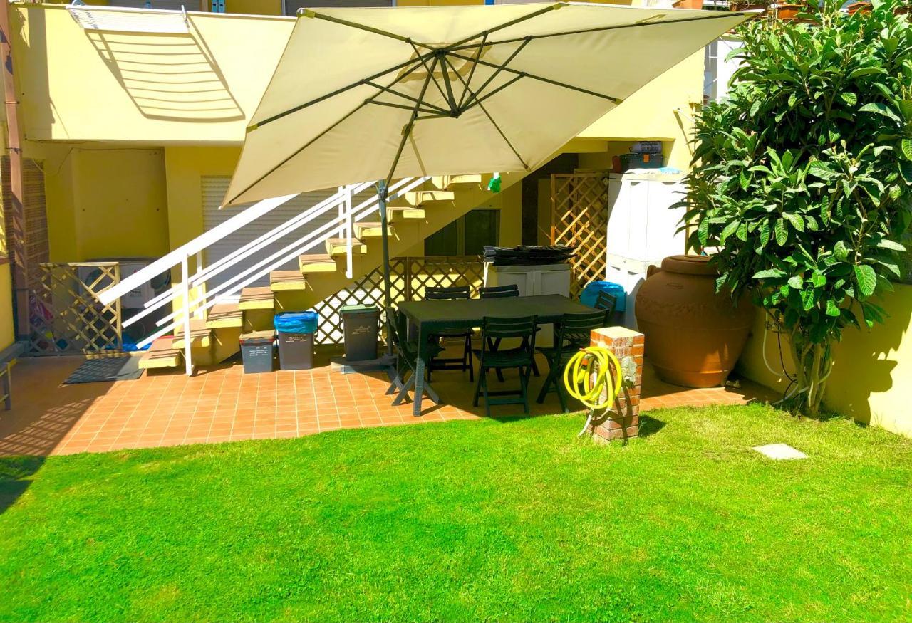 Villa Poetto Beach By Home And Experience , Cagliari, Poetto Extérieur photo