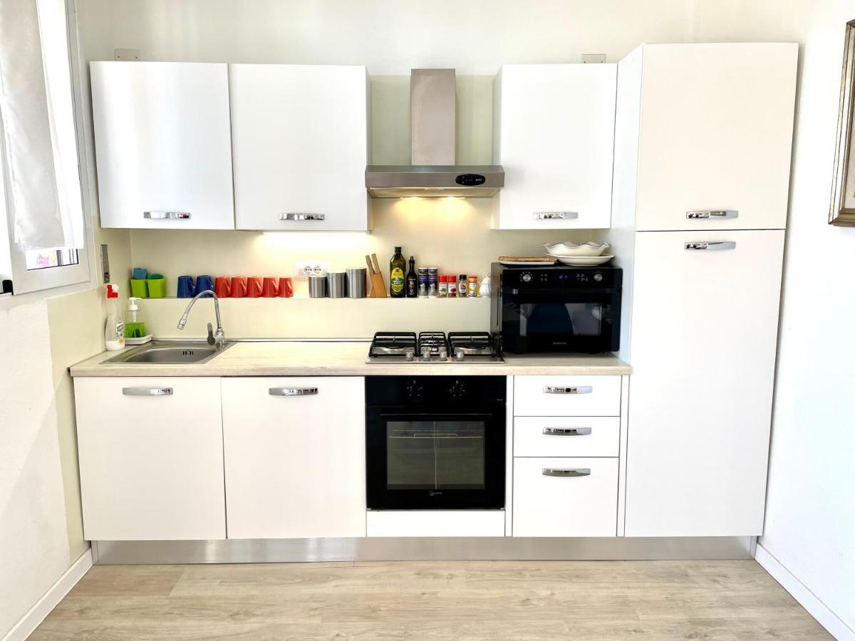 Villa Poetto Beach By Home And Experience , Cagliari, Poetto Extérieur photo